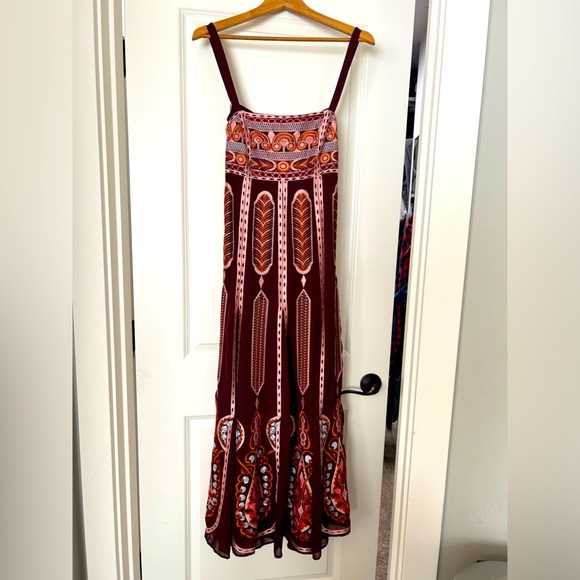 NWT Anthropologie Embroidered Midi Dress SIZE 8, Black Motif - Picture 7 of 8